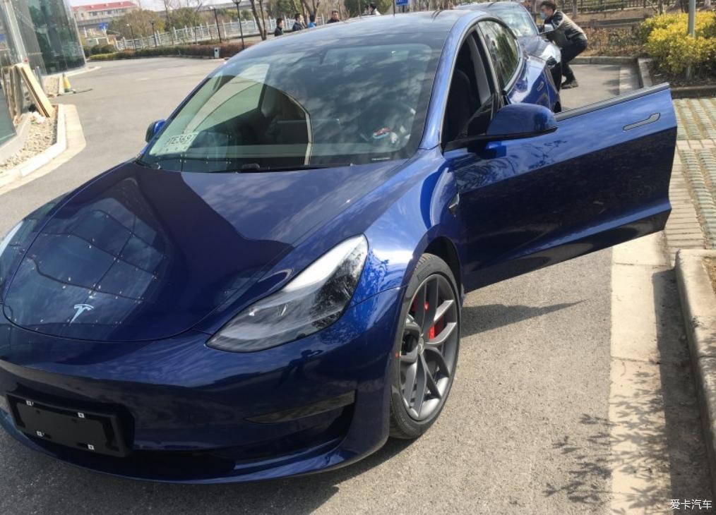 分享2021款Model3 提车作业