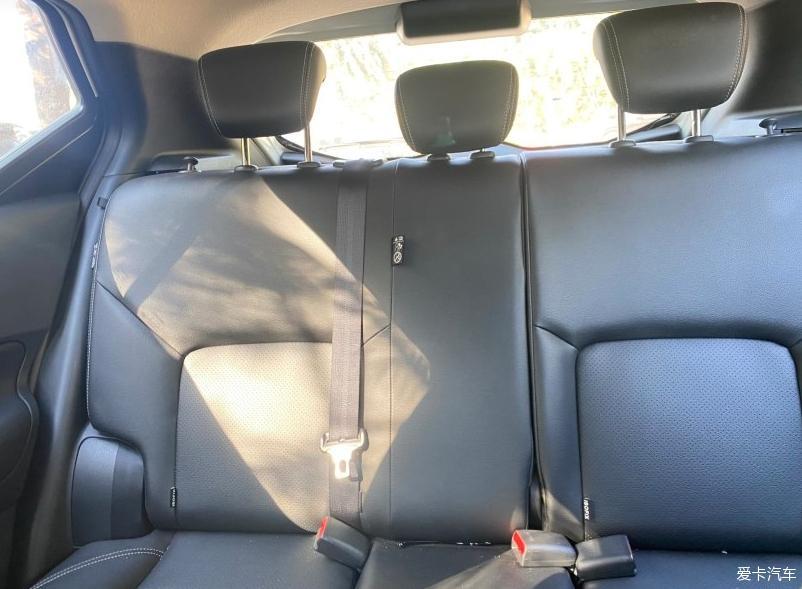 劲客成为我春夏秋冬出行的好工具！