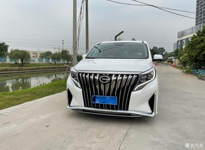 家用商用皆可的传祺M8