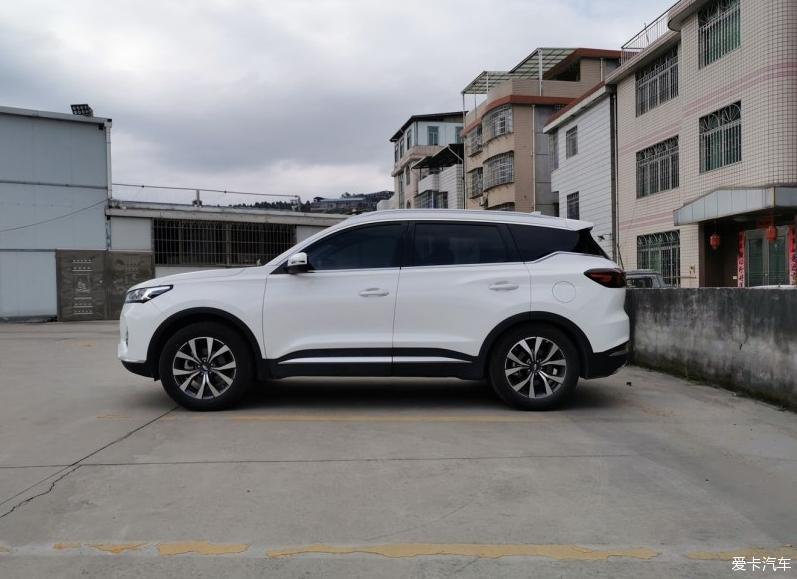 硬朗车身大气前脸的SUV——它就是我的小虎