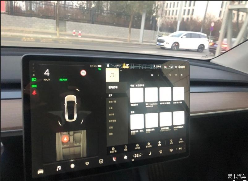 终于成为尊贵的特斯拉model Y 车主
