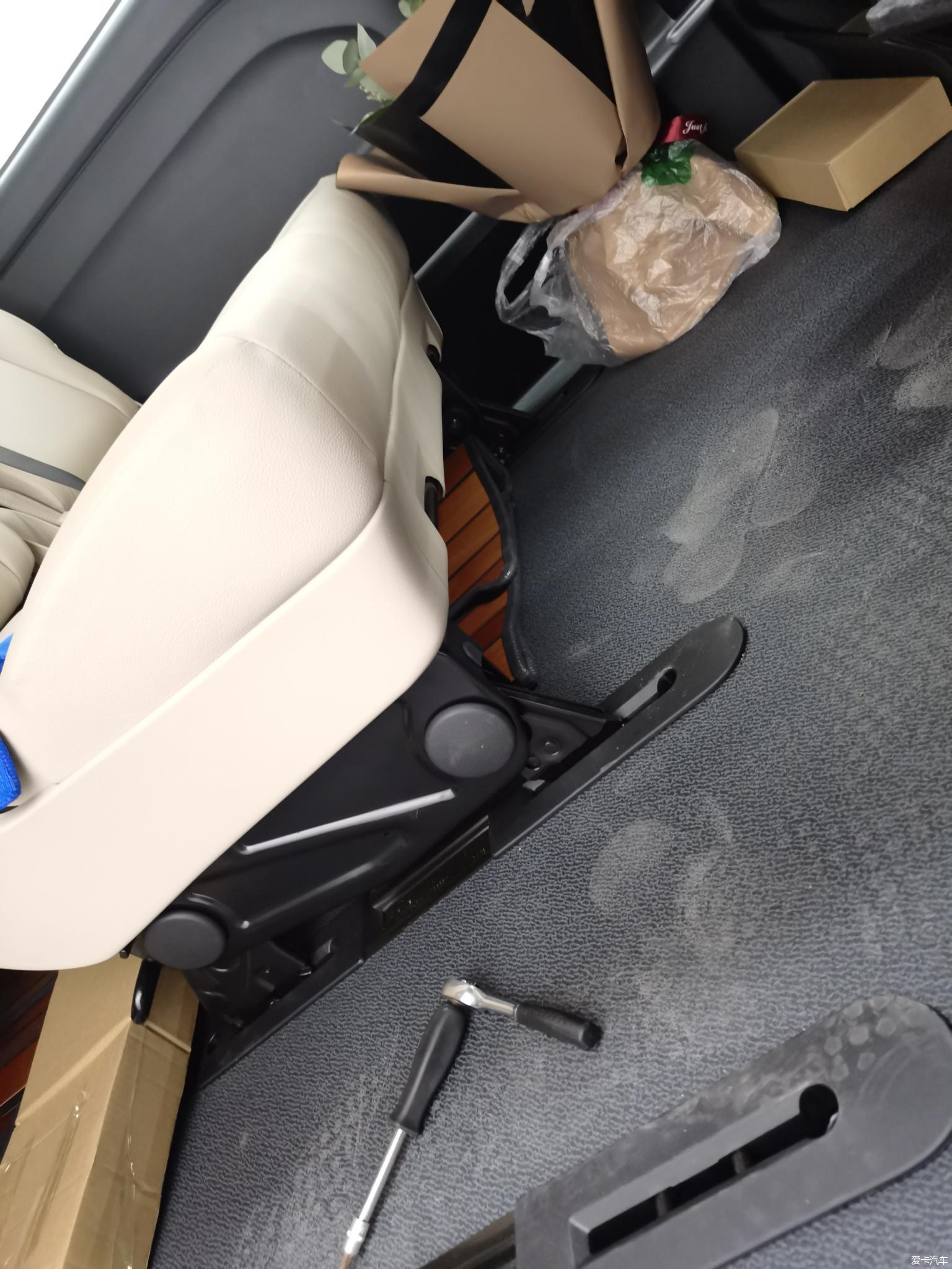 奔驰面包提车、简改记——致敬最初的E级梦