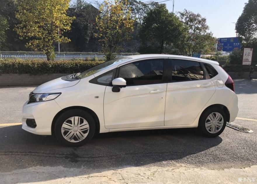 第一台代步车—飞度 GK5