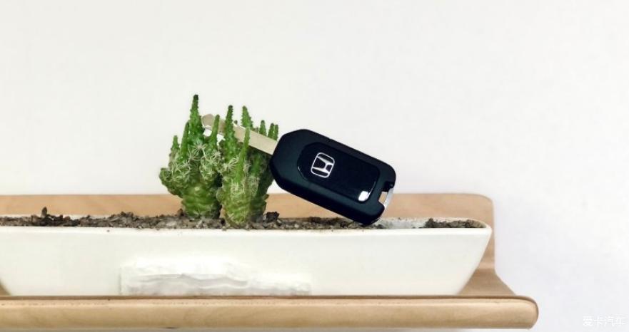 第一台代步车—飞度 GK5