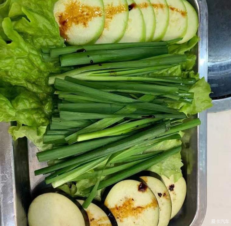 开上我的轩逸出发吃炙子烤肉