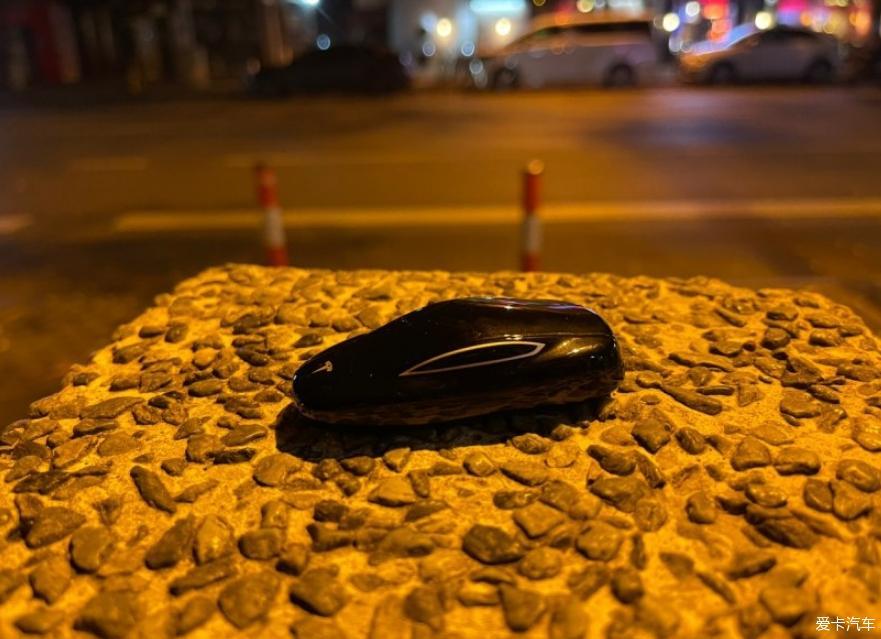 燃油车的时代会比想象中离开得更快…