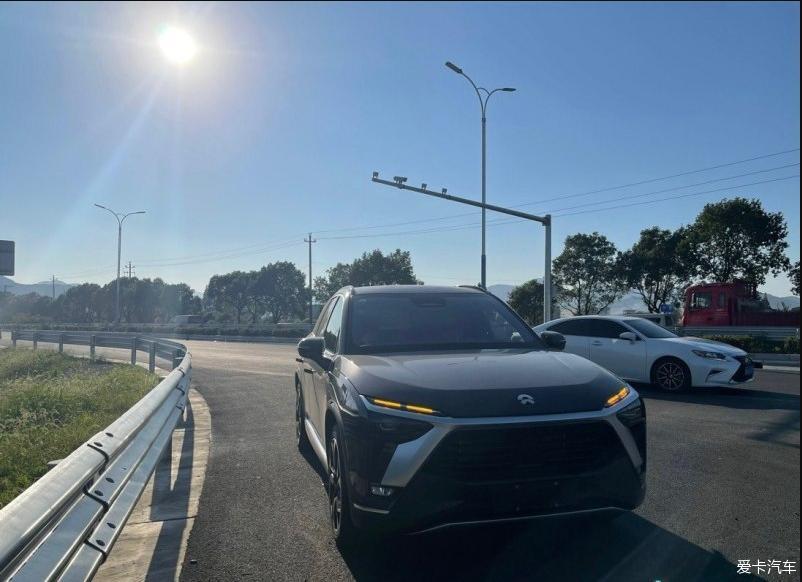蔚来ES8签名版提车1000KM用车体验