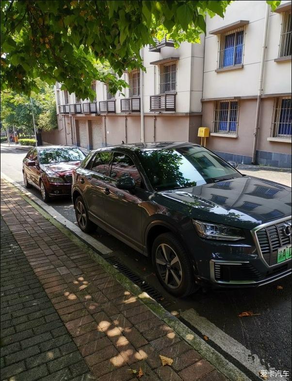 限行城市上班代步不二选择奥迪Q2L e-tron