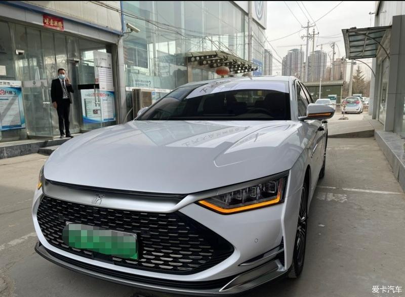 外观大气内饰奢华的比亚迪汉DM