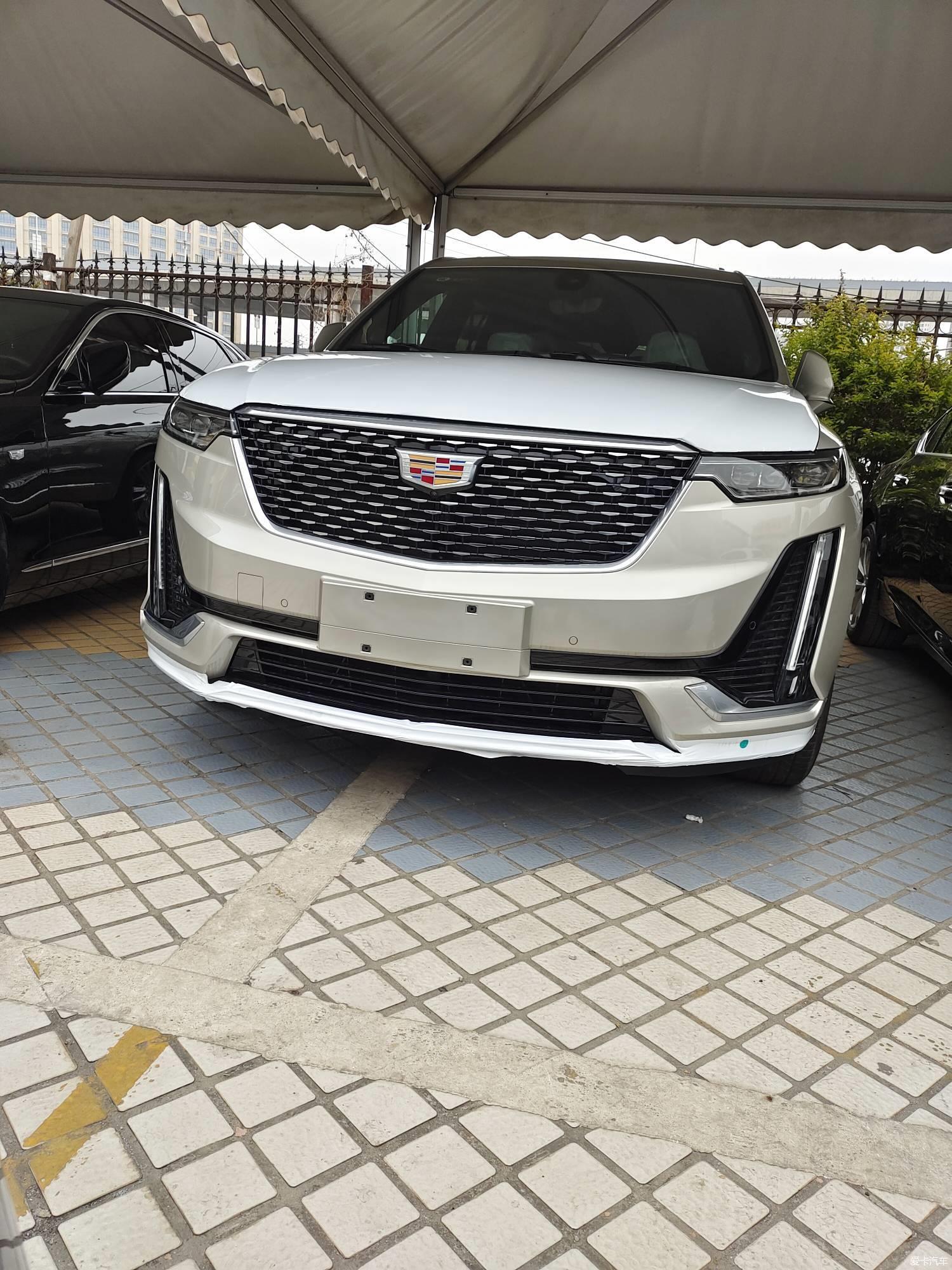 XT6提车认证车主
