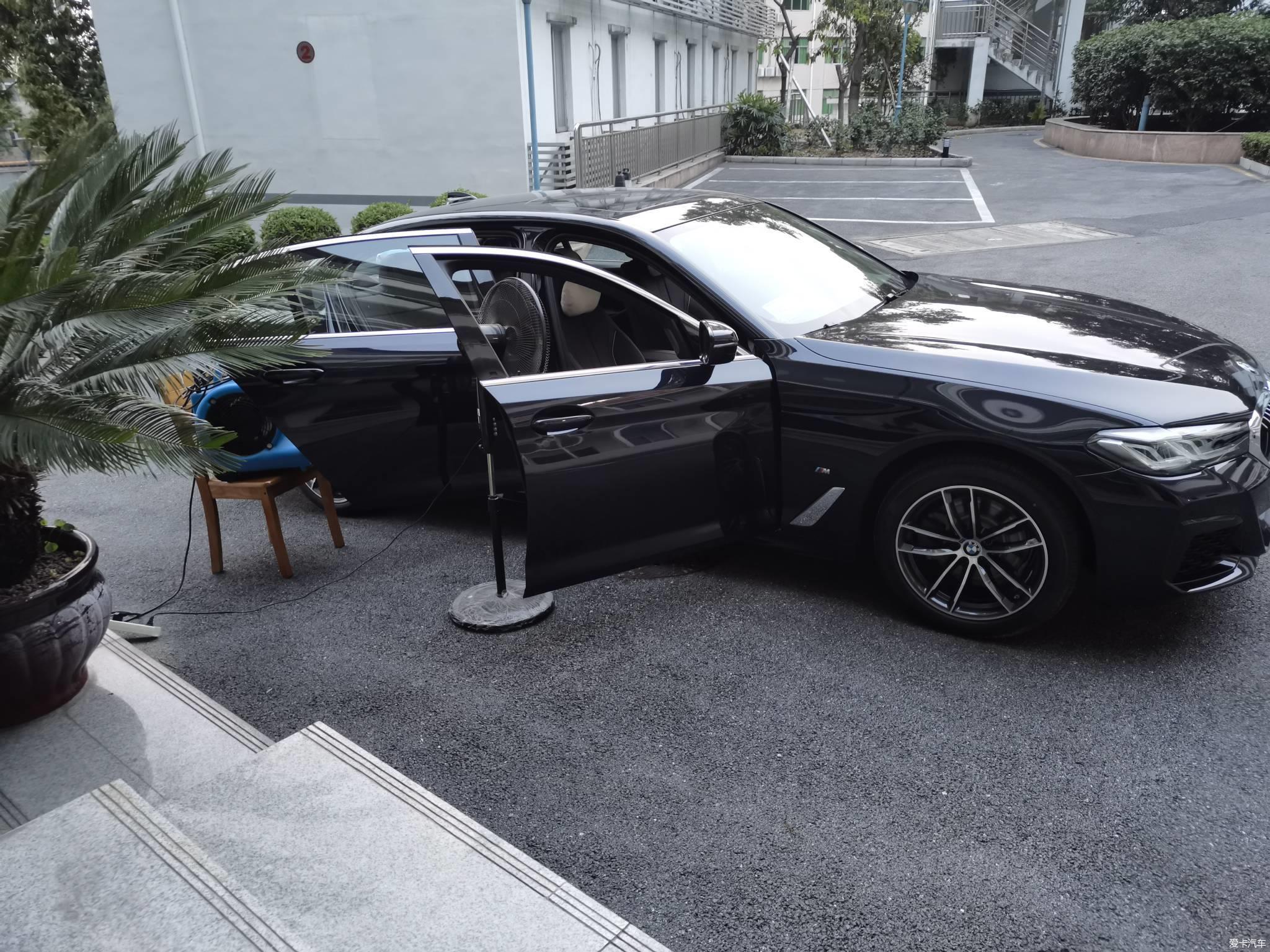 关于始恋W213的后来 — BMW 525Li 提车随笔