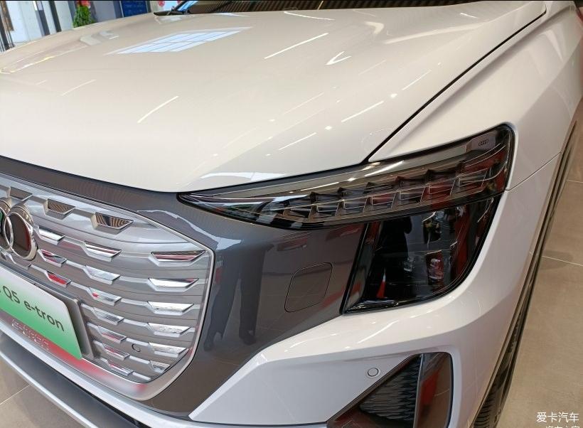 上汽首款纯电SUV 奥迪Q5 e-tron到店评测