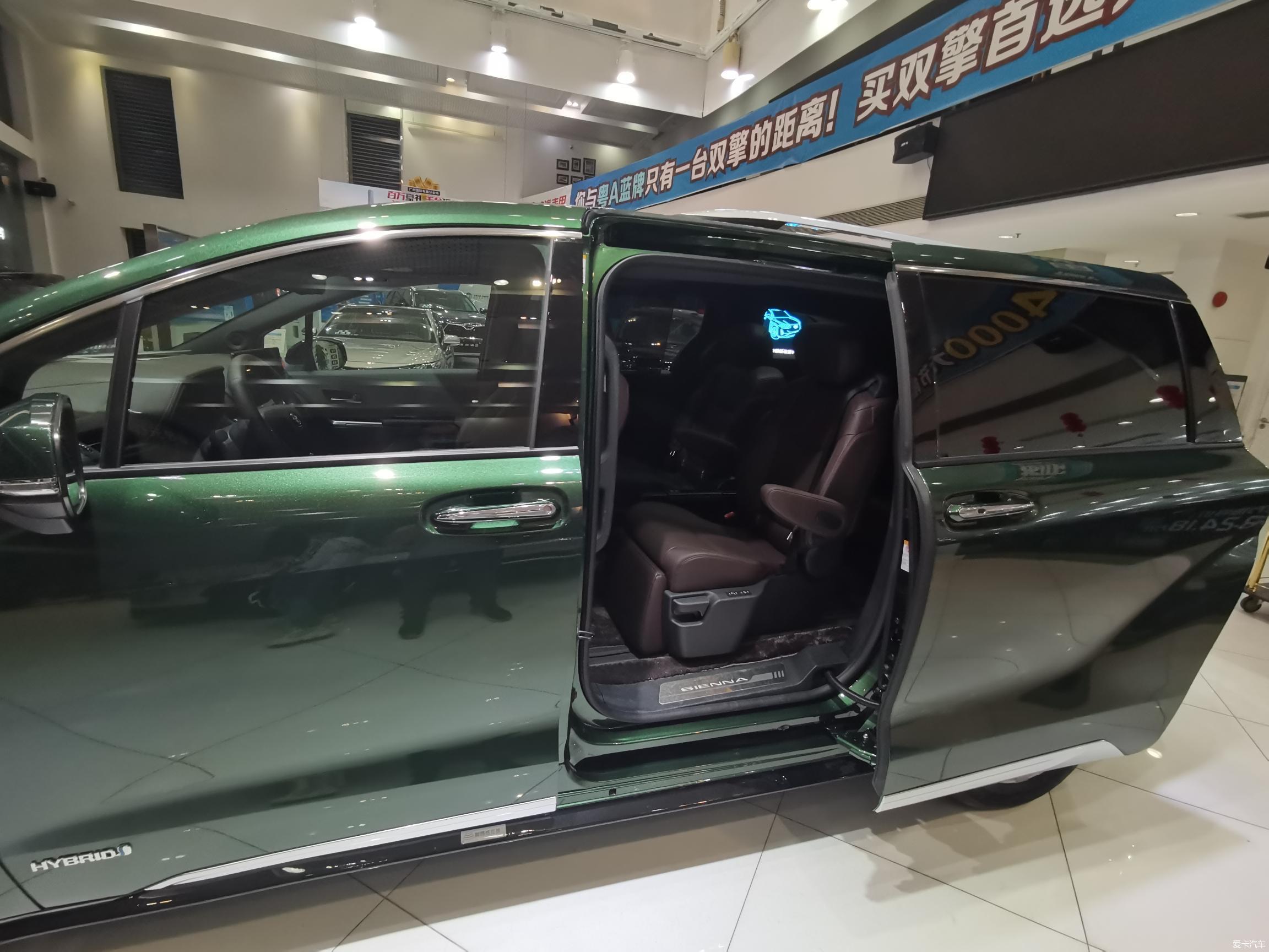 关于始恋W213的后来 — BMW 525Li 提车随笔
