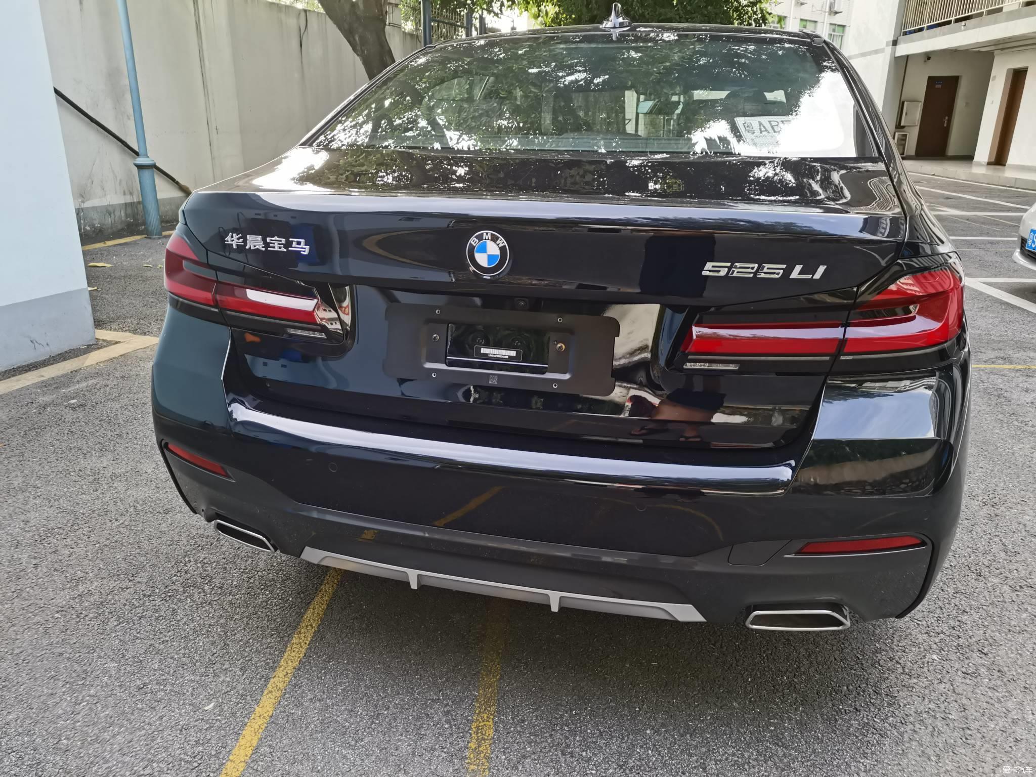关于始恋W213的后来 — BMW 525Li 提车随笔
