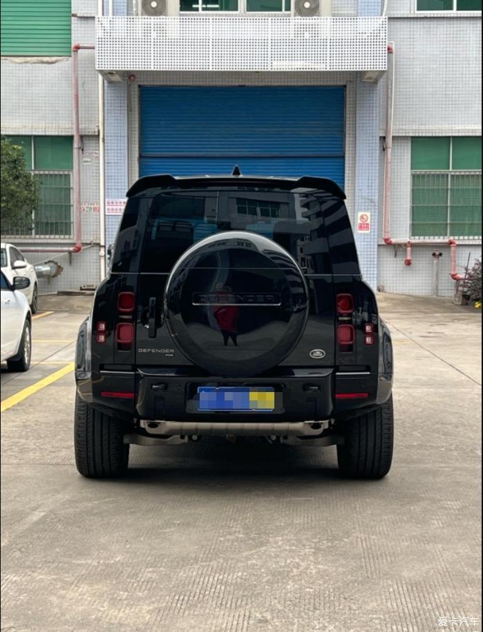 全新路虎卫士90车型：更适合女性的一款硬核越野车