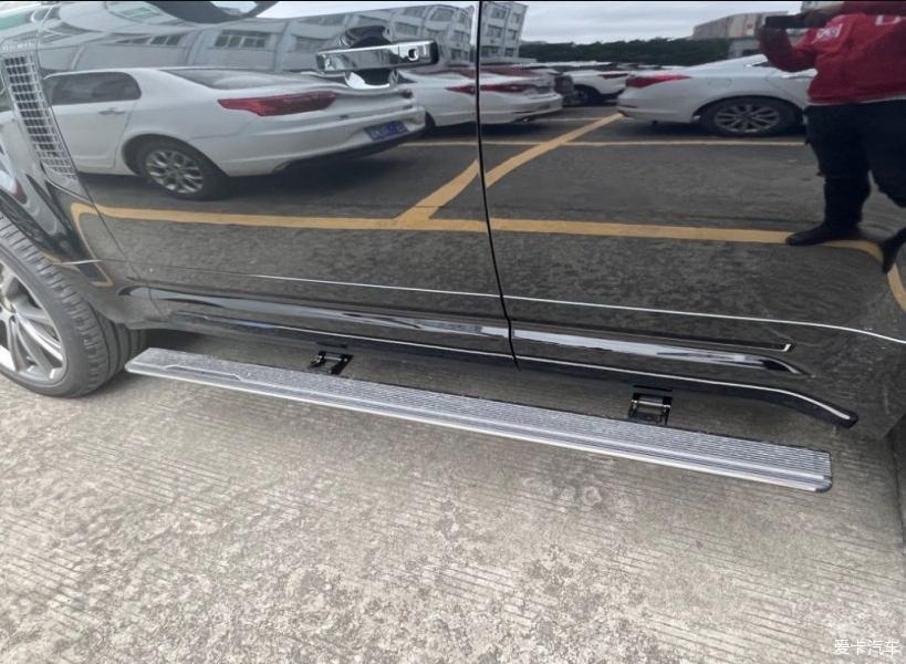 全新路虎卫士90车型：更适合女性的一款硬核越野车