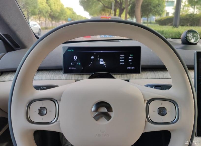 老8车主再提蔚来ET7
