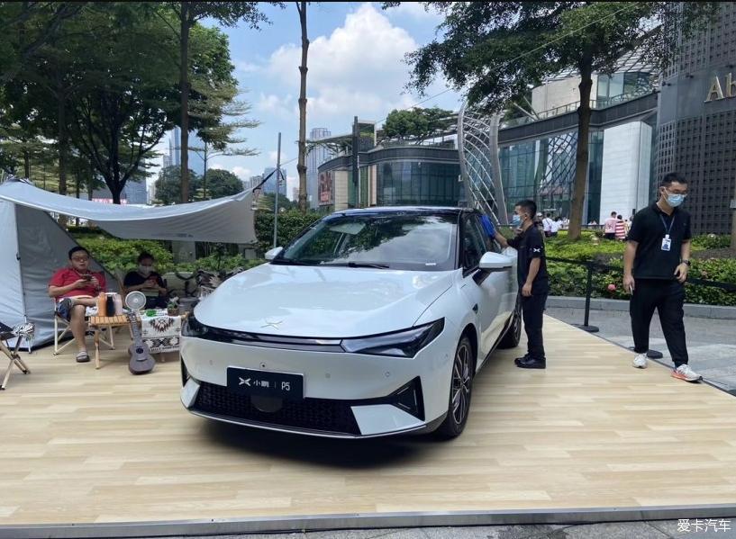 婚前选Model 3 婚后入手AION V