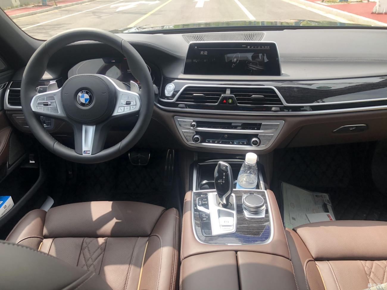 写在新7系上市-一年购买三台BMW之宝马740LI（G12）