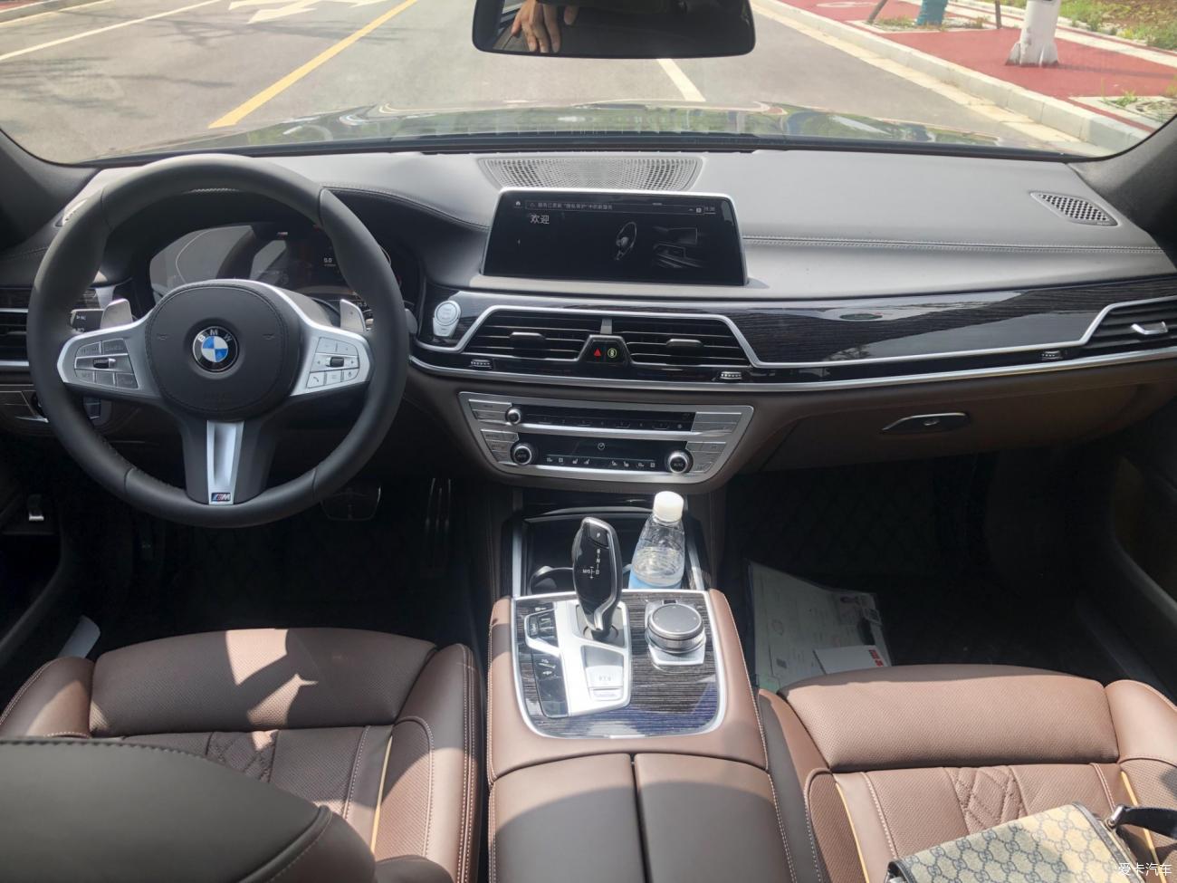 写在新7系上市-一年购买三台BMW之宝马740LI（G12）