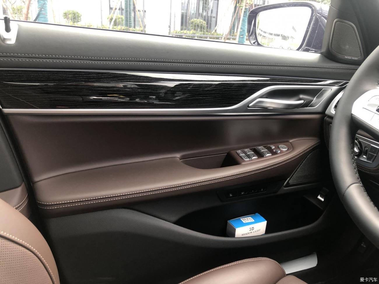 写在新7系上市-一年购买三台BMW之宝马740LI（G12）