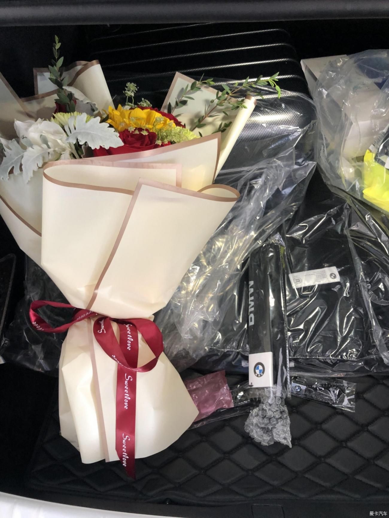 一年购买三台宝马是怎样体验-宝马铁粉入手740LI-西瓜宝马