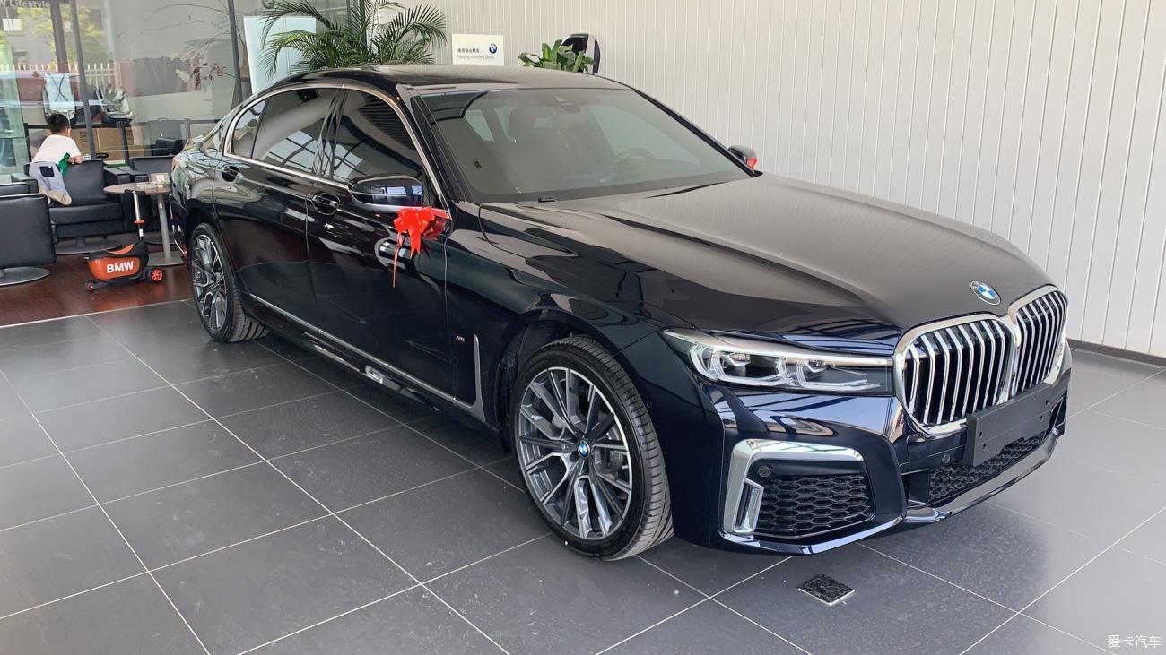 写在新7系上市-一年购买三台BMW之宝马740LI（G12）