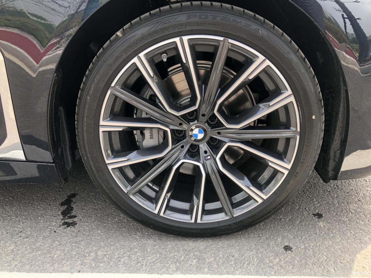写在新7系上市-一年购买三台BMW之宝马740LI（G12）