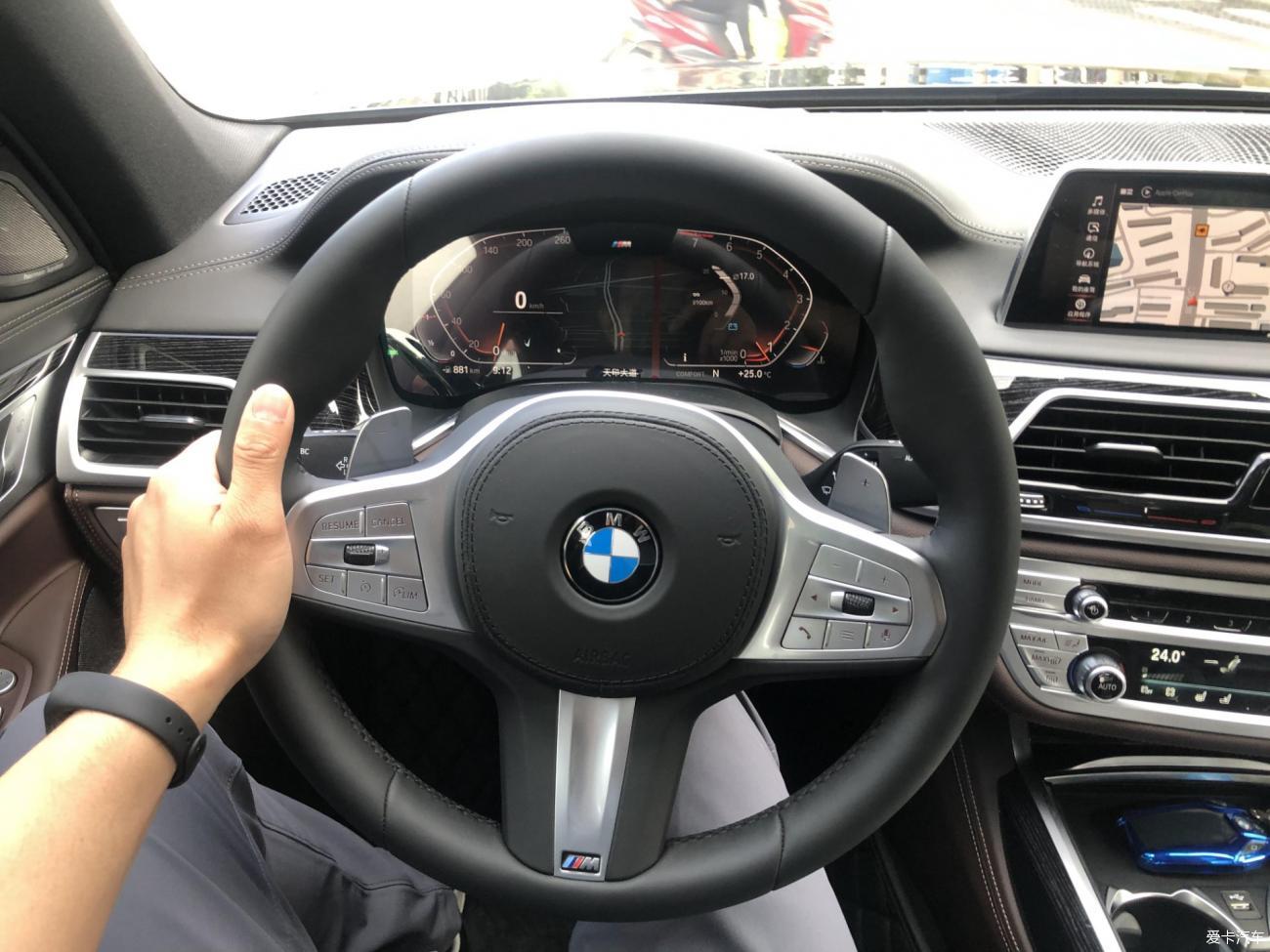 写在新7系上市-一年购买三台BMW之宝马740LI（G12）