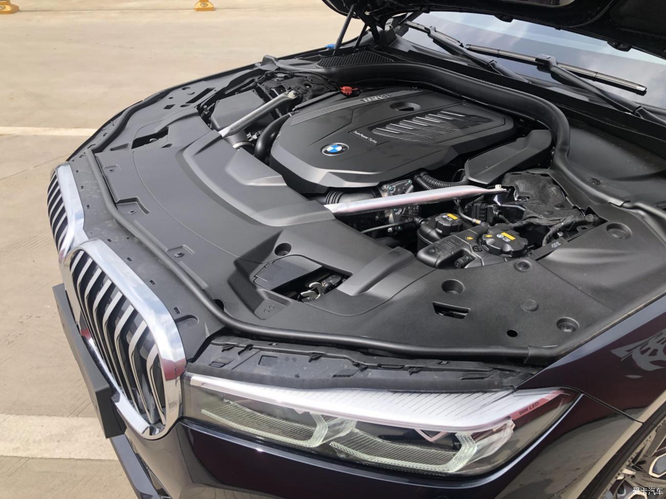 写在新7系上市-一年购买三台BMW之宝马740LI（G12）
