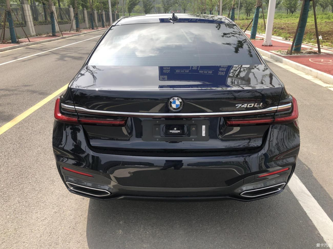 写在新7系上市-一年购买三台BMW之宝马740LI（G12）