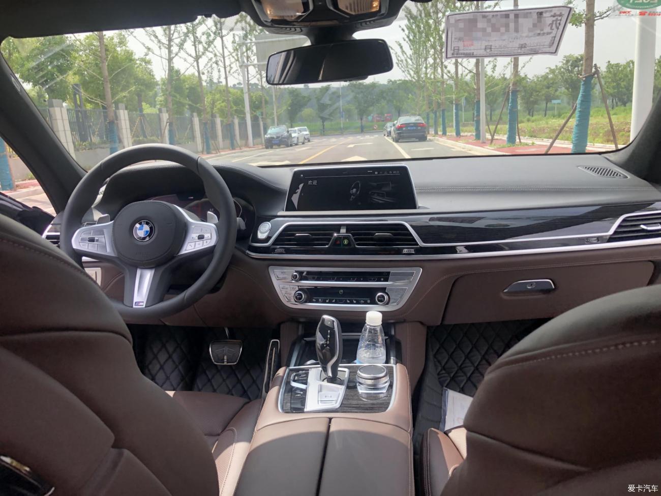 写在新7系上市-一年购买三台BMW之宝马740LI（G12）