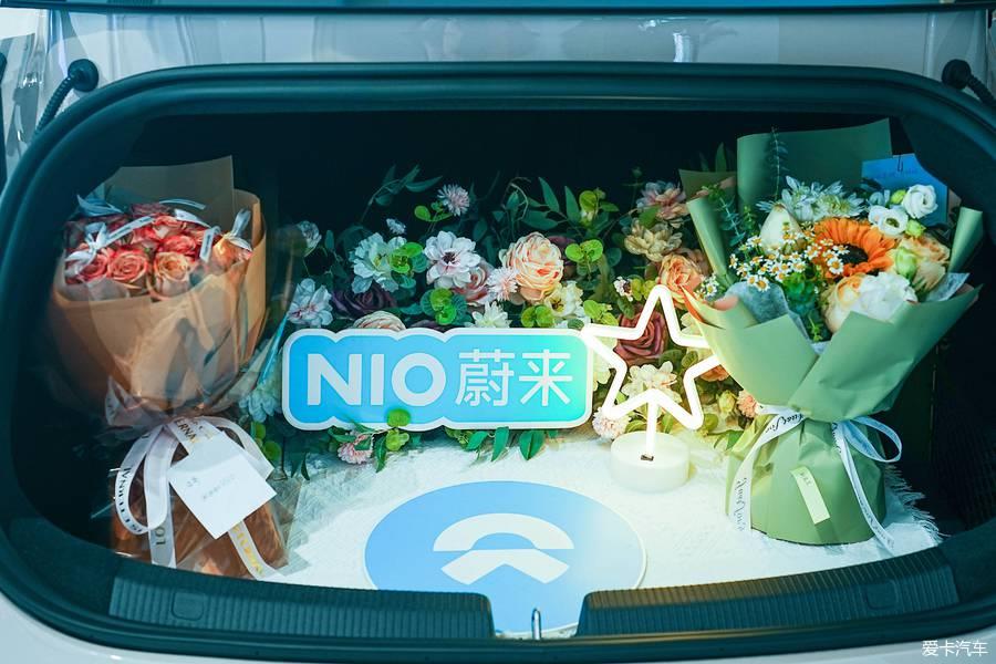 全国第一台拖钩版蔚来ET5提车记
